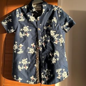 NWT mens Hawaiian style print shirt